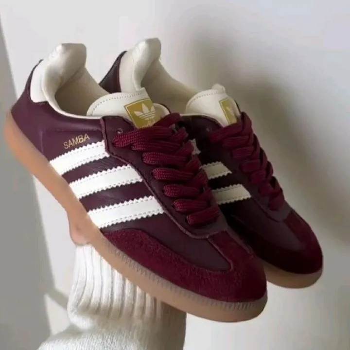 Adidas Samba burgundy
