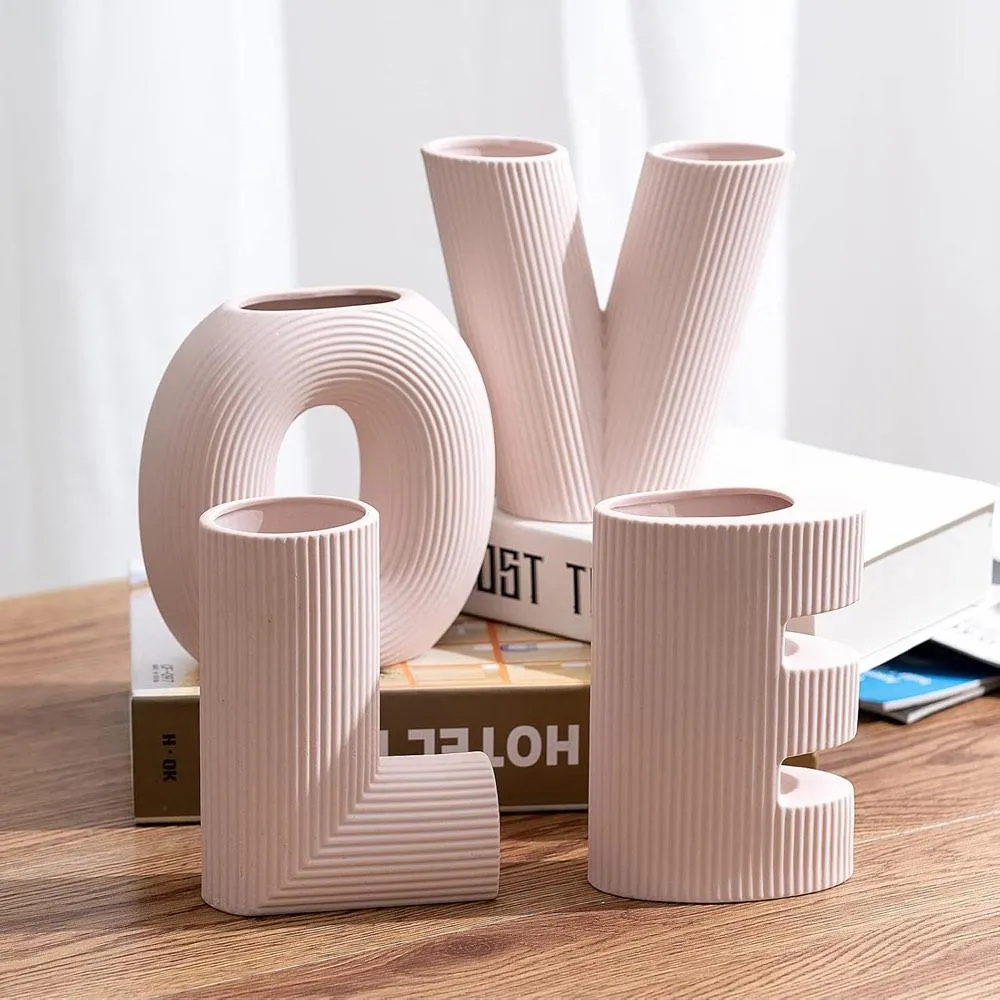 Love Sign Set of 4 Ceramic Small Flower Vases