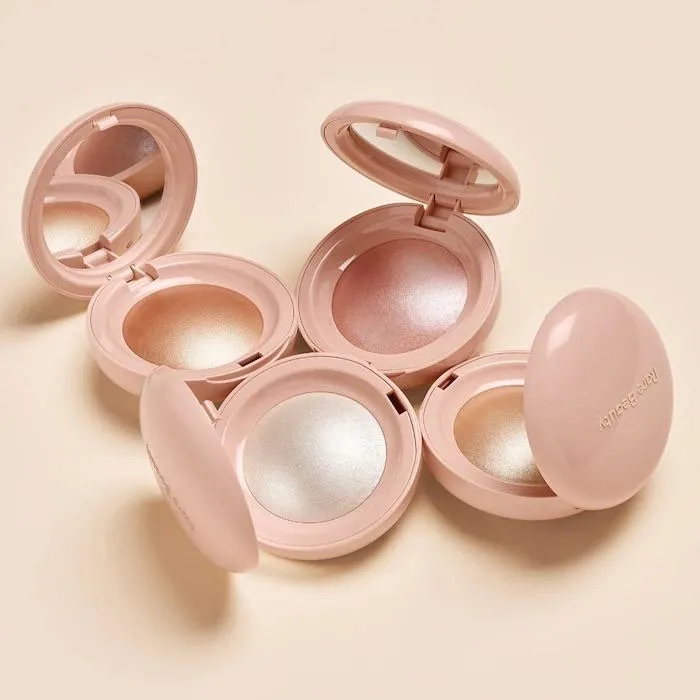 Rare Beauty. Positive Light Silky Touch Highlighter