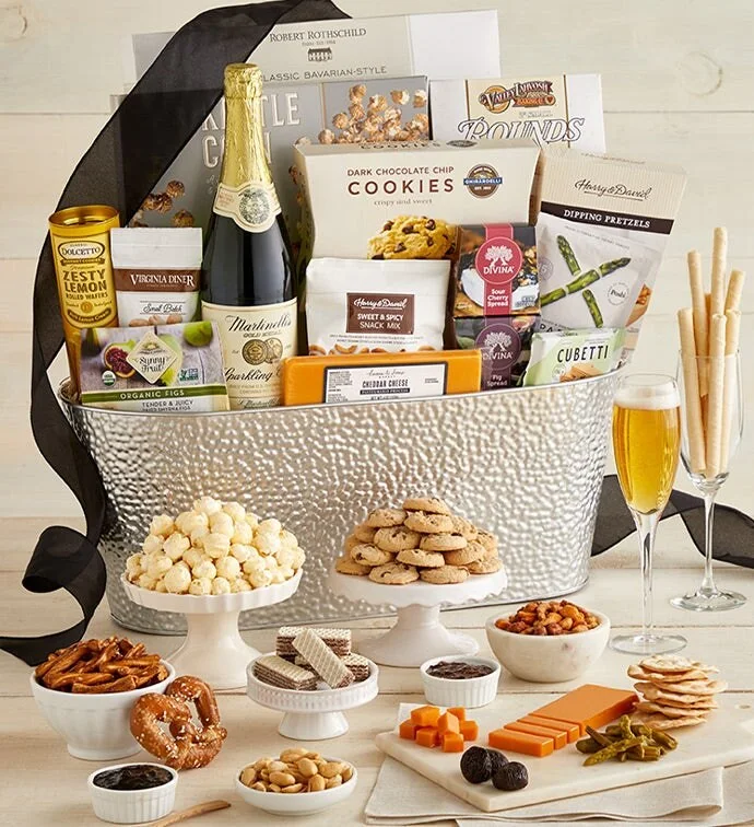 Taste of Distinction Gourmet Gift Basket — 1-800-Flowers
