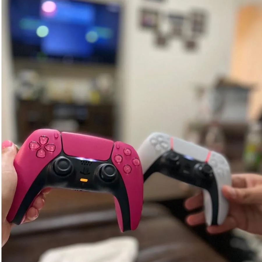 PS5 gaming with friends