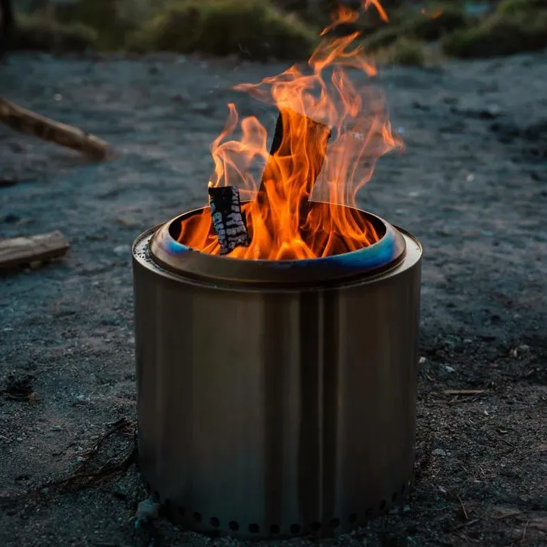 Solo Stove Bonfire 2.0 Fire Pit A portable, smokeless fire pit for backyard or camping fun.
