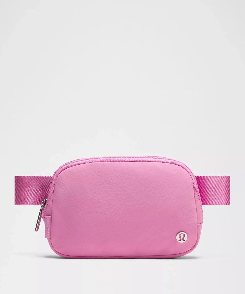 lululemon Everywhere Belt Bag 1L