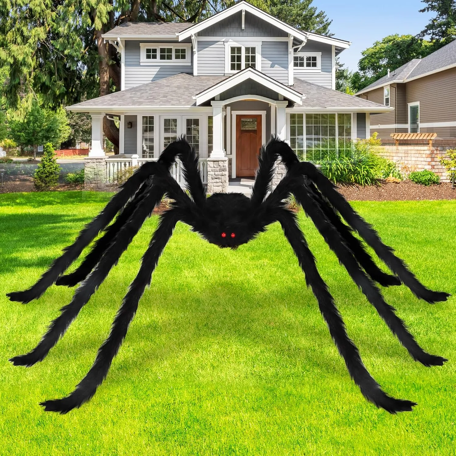 2. Giant Hairy Yard Spider (8 ft, Dreampark)