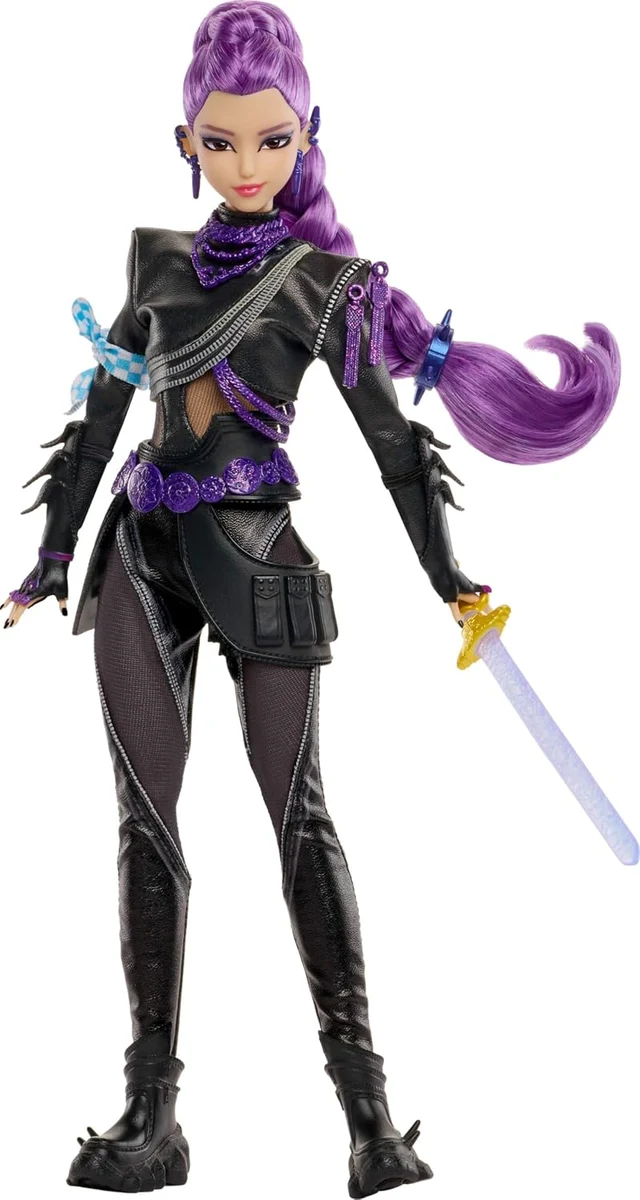 2. Mattel HUNTR/X Rumi Deluxe Fashion Doll