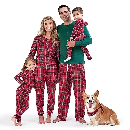 Gerber Childrenswear Family Matching Holiday