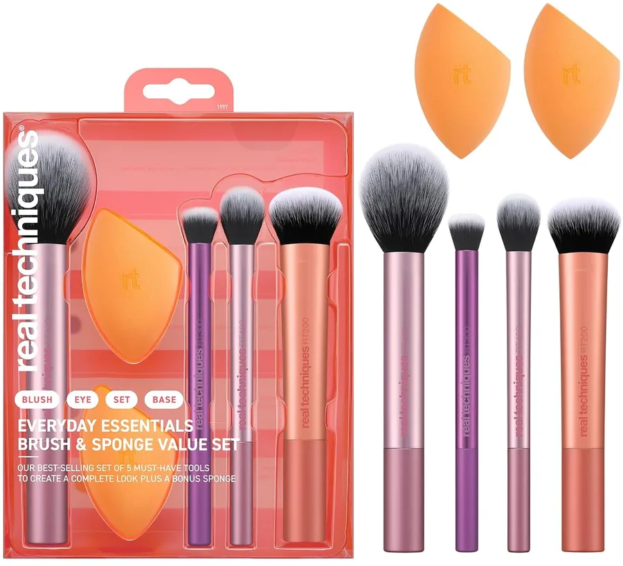 15. Real Techniques Everyday Essentials Makeup Brush & Sponge Set