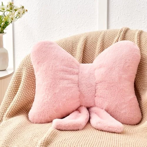 Pink Bow Pillow with Faux Fur
